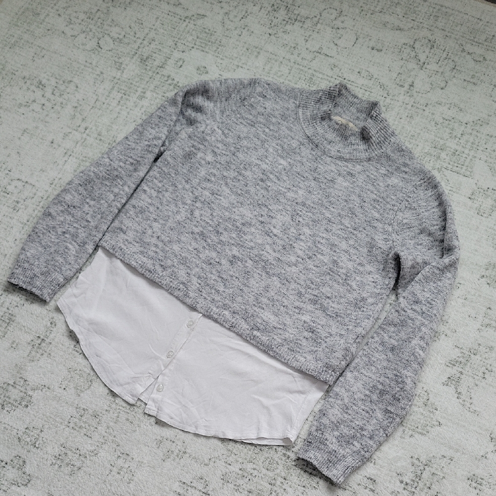 Jessica Simpson Gray Knit Sweater